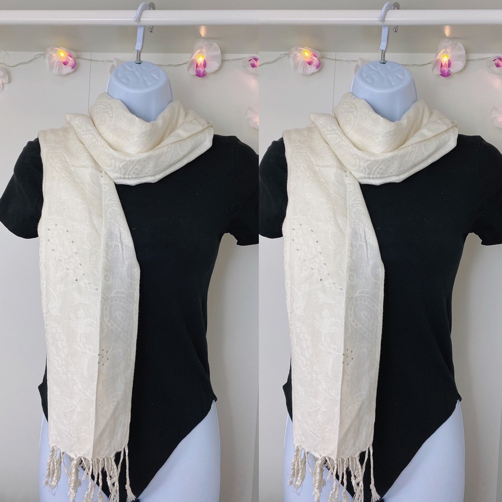 💰 Made in Italy Fringe Scarf 🧣 🇮🇹